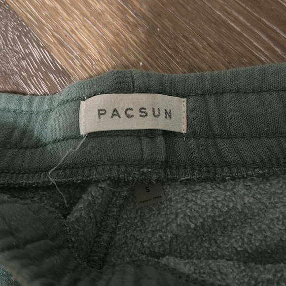 Green Swepants - Picture 4 of 4